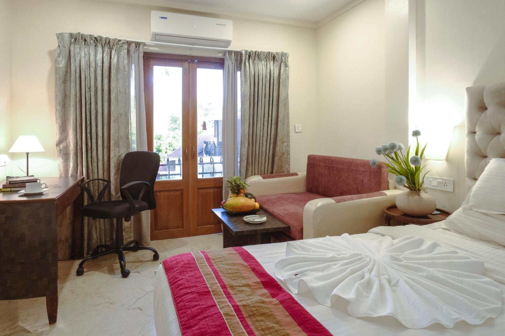 The Verda De Miranda Resort Morjim North Goa Exteriör bild