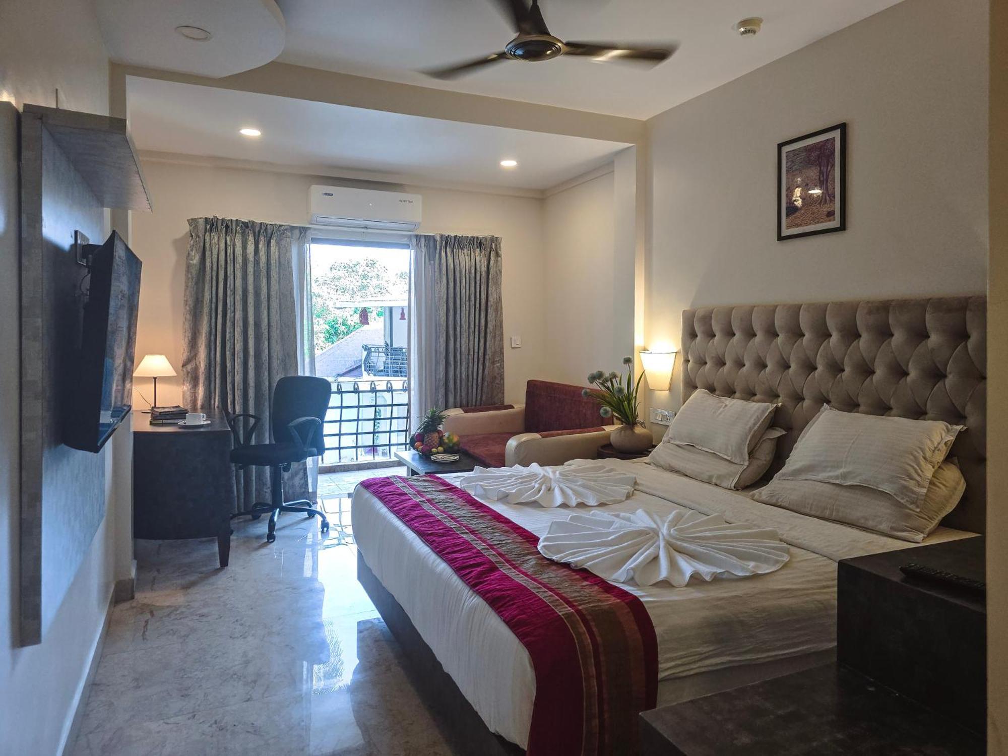The Verda De Miranda Resort Morjim North Goa Exteriör bild